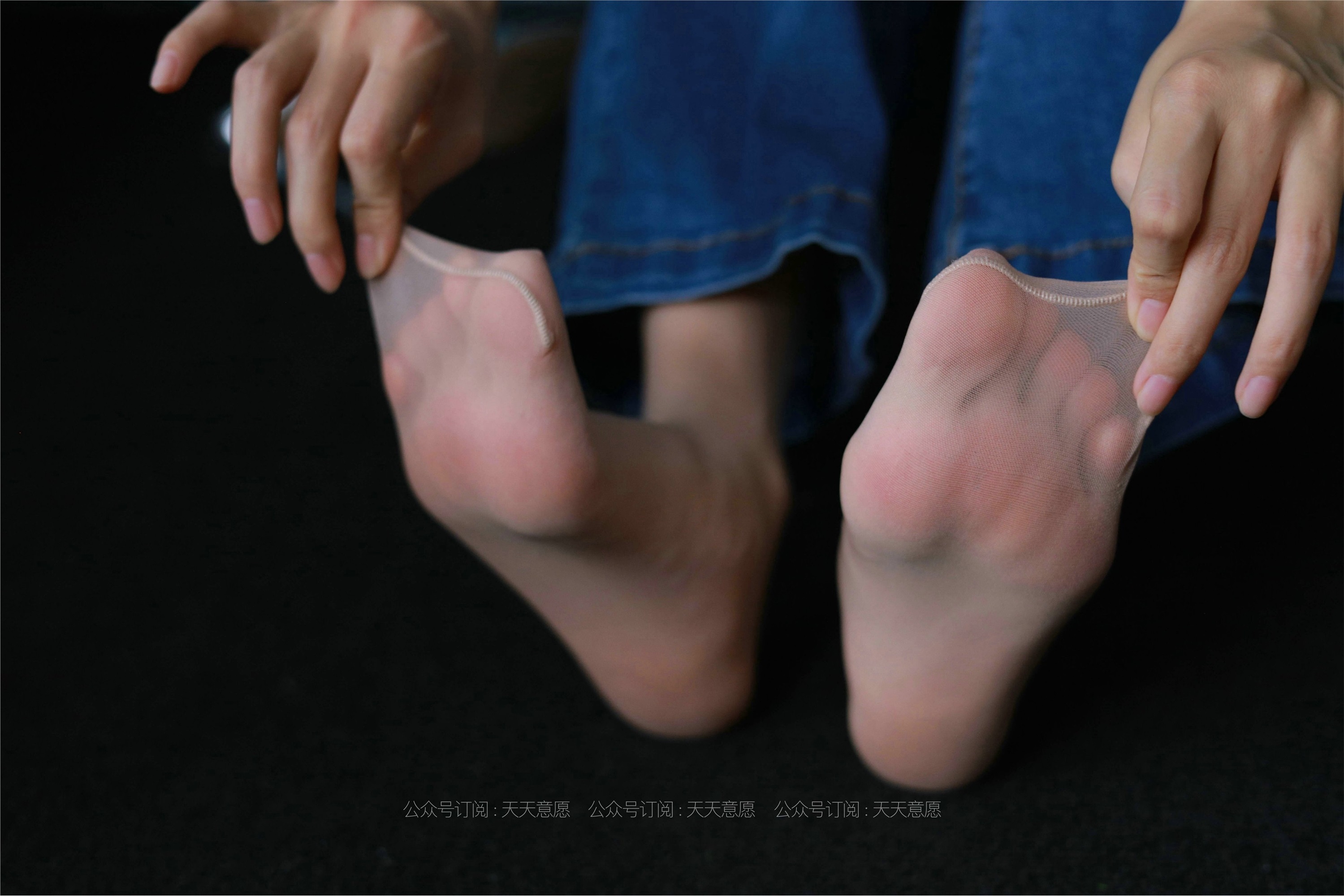 IESS异思趣向  2021.08.04 丝享家879：美子《美背库里丝》